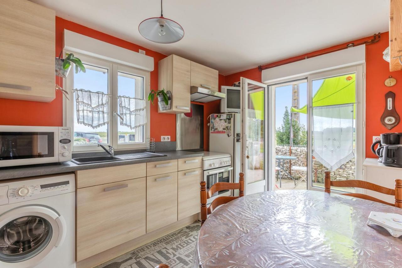 Appartement Accueillant A Mortagne Sur Gironde 45 M² Terrasse Luaran gambar