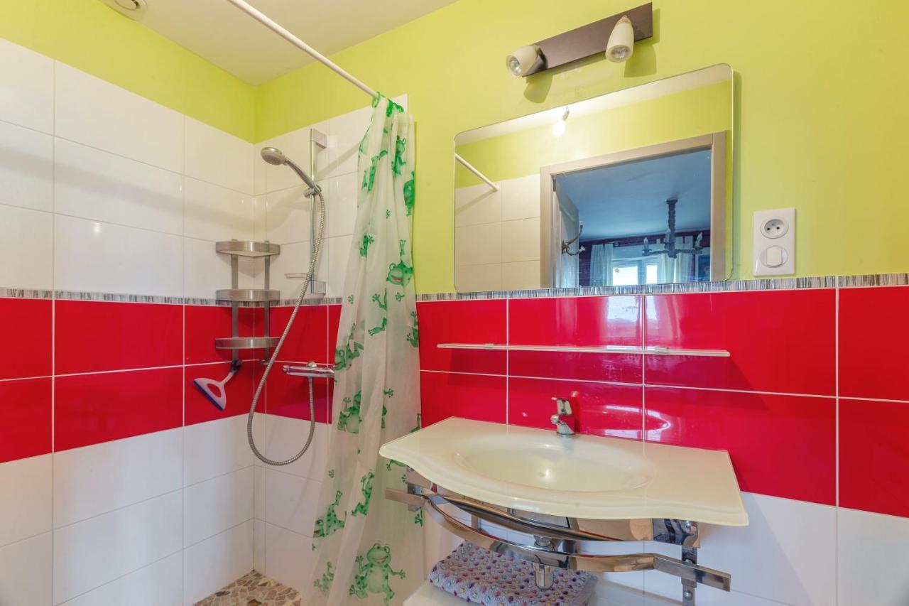 Appartement Accueillant A Mortagne Sur Gironde 45 M² Terrasse Luaran gambar