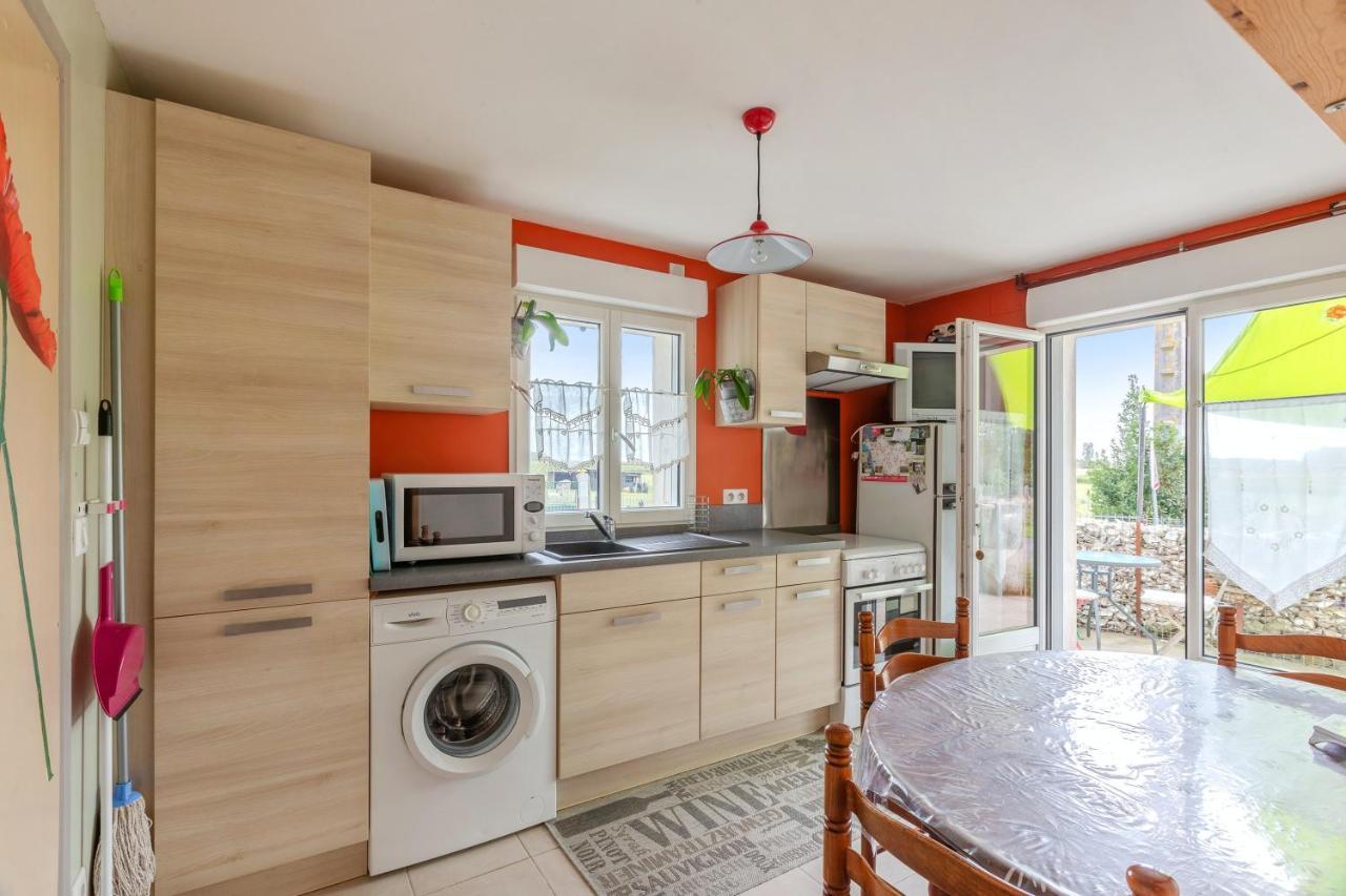 Appartement Accueillant A Mortagne Sur Gironde 45 M² Terrasse Luaran gambar